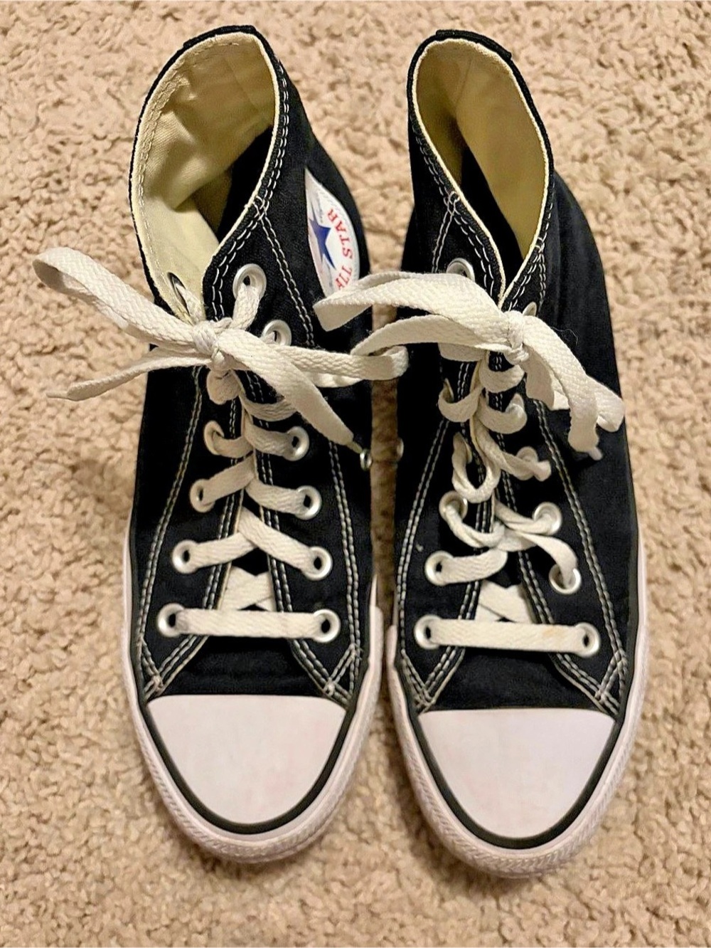 Unisex Converse Chuck Taylor All Star Black & White US women’s 7 men’s 5